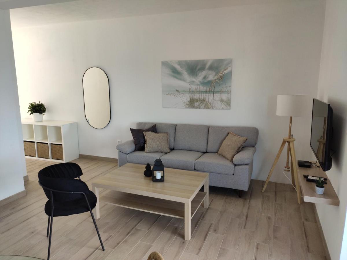 Apartmani Sara 2 Betina  Exteriör bild