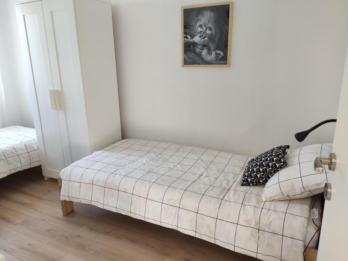Apartmani Sara 2 Betina  Exteriör bild